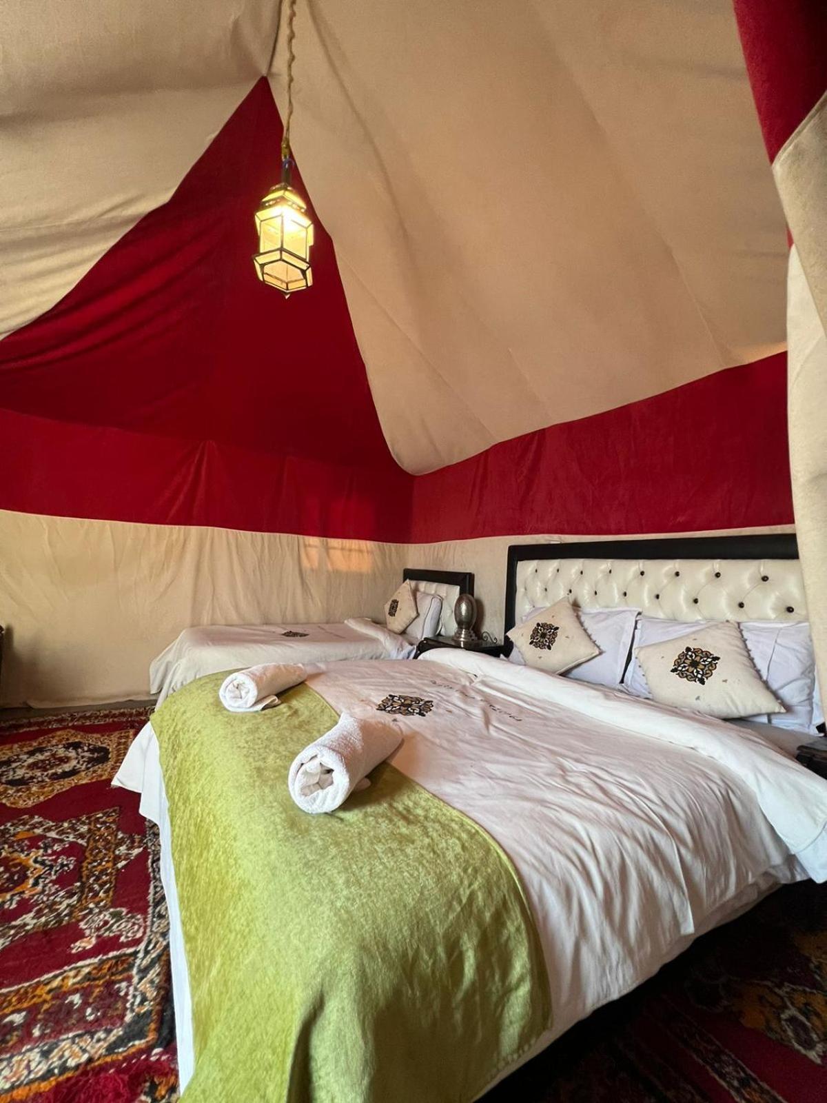 Merzouga Luxurious Tented Luaran gambar