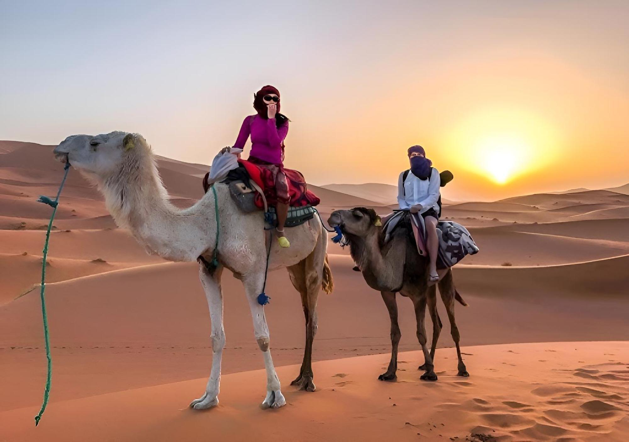 Merzouga Luxurious Tented Luaran gambar